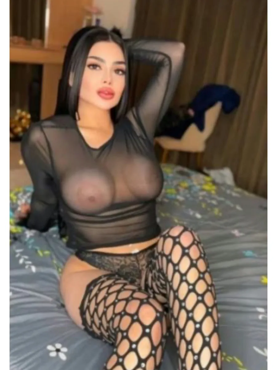Otele gelen Özbekistanlı yabancı escort Firuze fotoğraf 4
